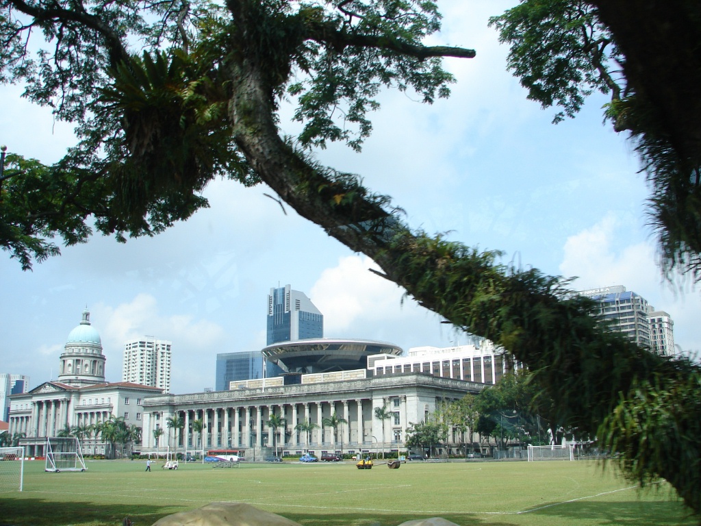 2 Singapore Parliament Supreme Ct. City Hall.jpg